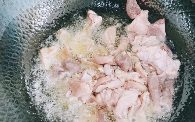 香辣|脆嫩爽口的双椒爆肚,香辣弹韧,百吃不厌,赶紧来瞧一瞧