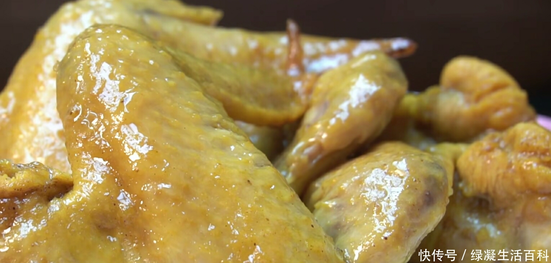 盐焗鸡|大厨教你懒人电饭锅“盐焗鸡翅”家常做法,鲜香嫩滑,收藏了