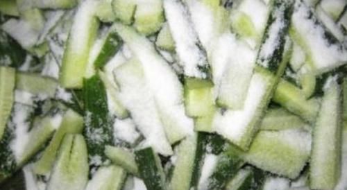 就可以|婆婆做出的腌黄瓜,秘密大公开,不用煮汤料,放再久都不会坏