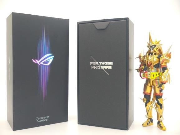 最强|地表最快最强！ROG游戏手机3当之无愧游戏手机标杆！