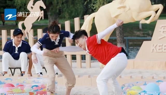  缺乏|张大大这么想赢？游戏环节欺负宋祖儿，跟导演发牢骚缺乏绅士风度