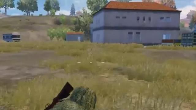 决赛圈|“吃鸡”决赛圈必备装备,吉利服仅排第4,最后两种可以完全隐藏位置