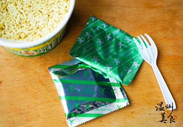 泡面|温州便利店的这些新奇泡面,我们测评后发现ZUI好吃的竟然是……