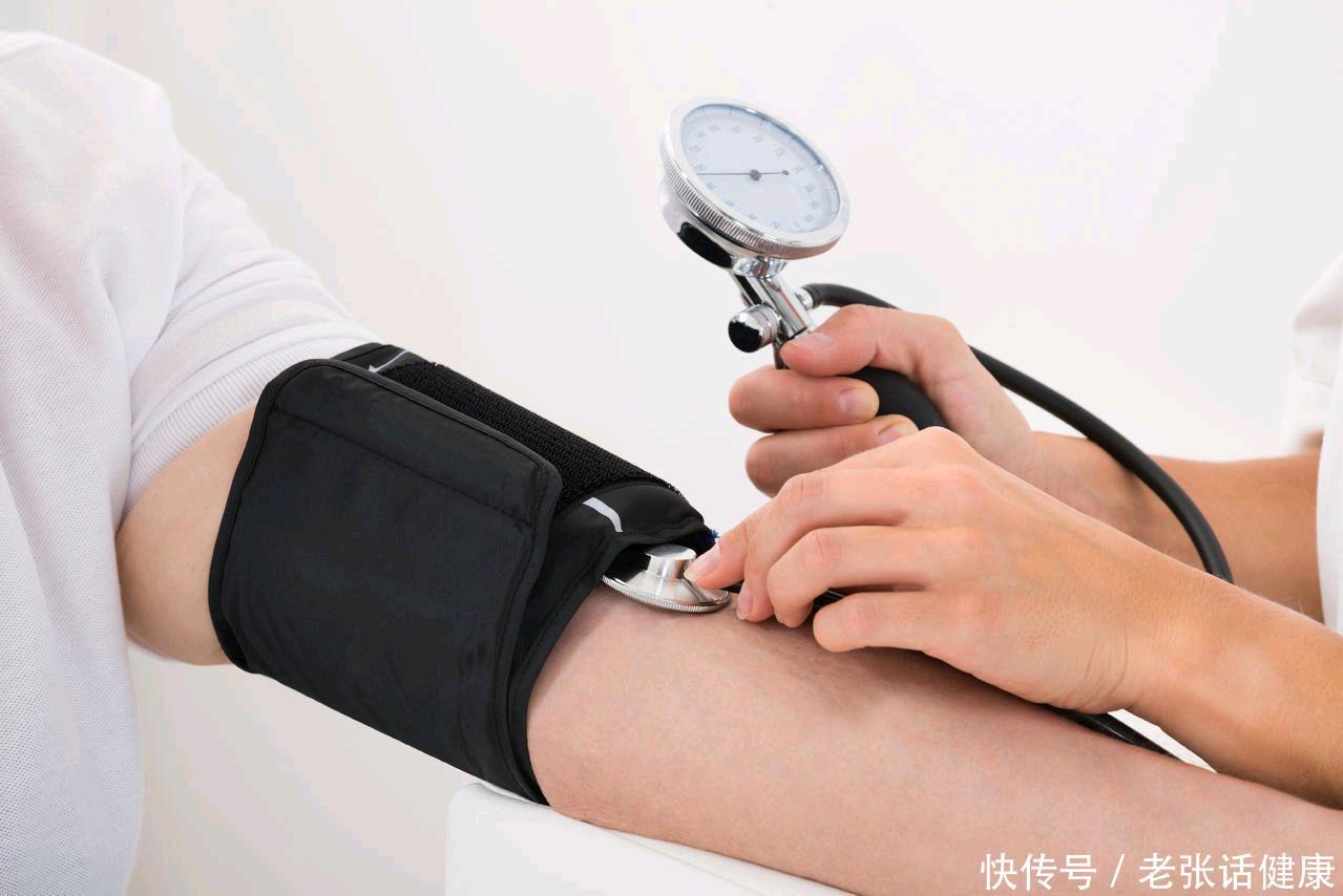 监测血压每天什么时间段最准(想监测血压，什么时间量最准？一天中2个时间值得信赖，别弄错了)
