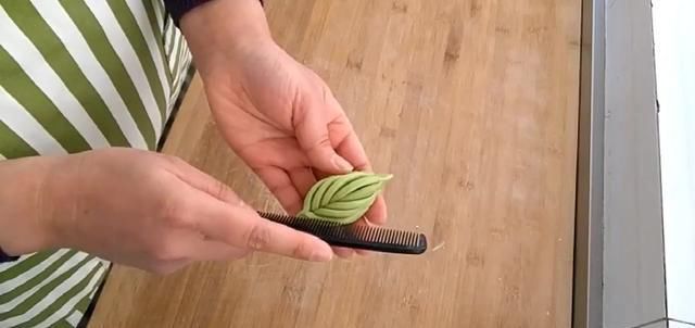  确实|柳叶馒头：老人常说多吃馒头少生病，确实是这样的，美味至极！