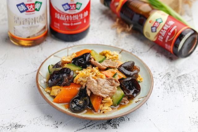 孩子|这菜是传统名菜，荤素搭配，营养丰富，孩子超爱吃