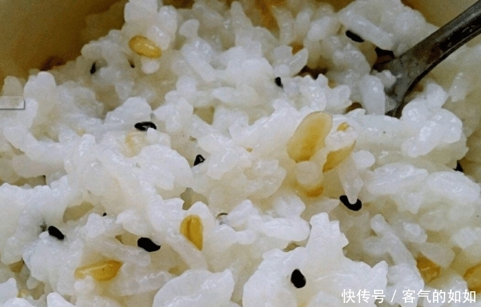 赶紧|老中医劝告:米饭最好少吃,能不吃就不吃,赶紧告诉家人知道!