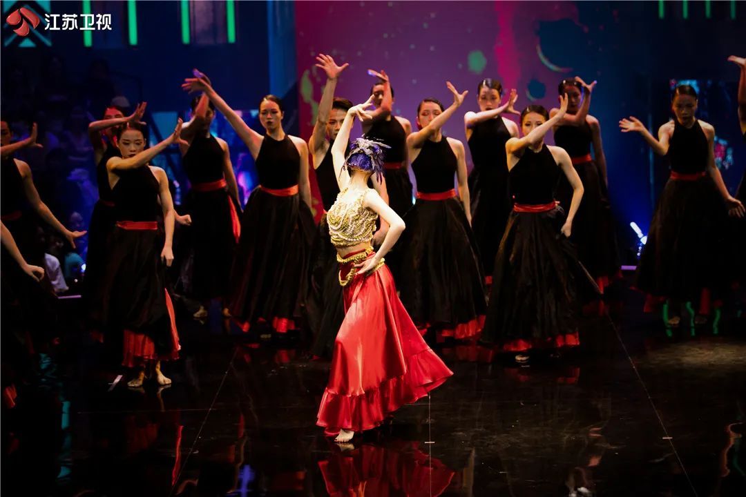  开启|《蒙面舞王》第二赛段已开启，新舞者未揭面身份已被识破？