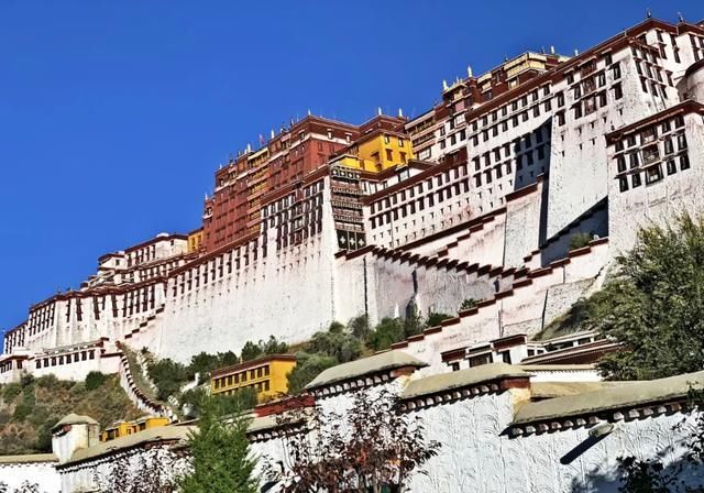  女人|旅行：曾经有一个女人，为我而去了西藏