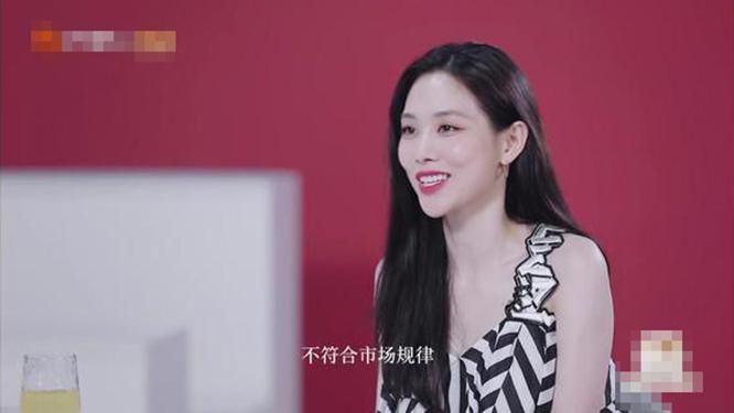  人气|太敢说！王霏霏采访曝光浪姐成团内幕，观众只给人气高的姐姐投票