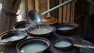 太好吃|北碚这家店开了27年,只卖三鲜砂锅米线,无数重庆人慕名打卡