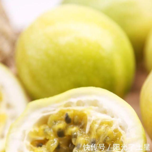 金黄色|黄金百香果备受宠爱,原来这才是其中的奥秘!