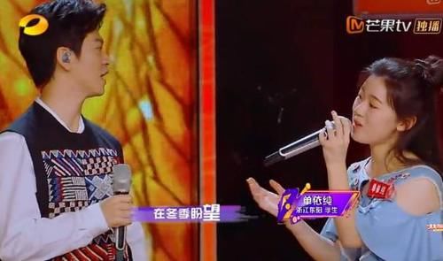  李健导师|《好声音》18岁单依纯加入李健战队后，她会成为第二个邢晗铭吗？