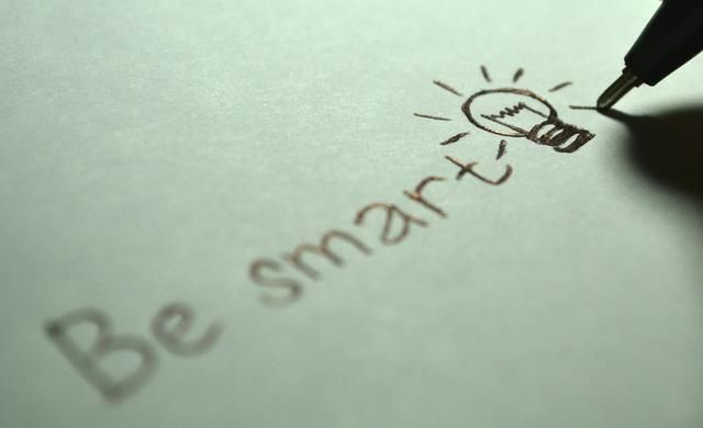  忠告|负债还没到100万？我劝你看看这些忠告