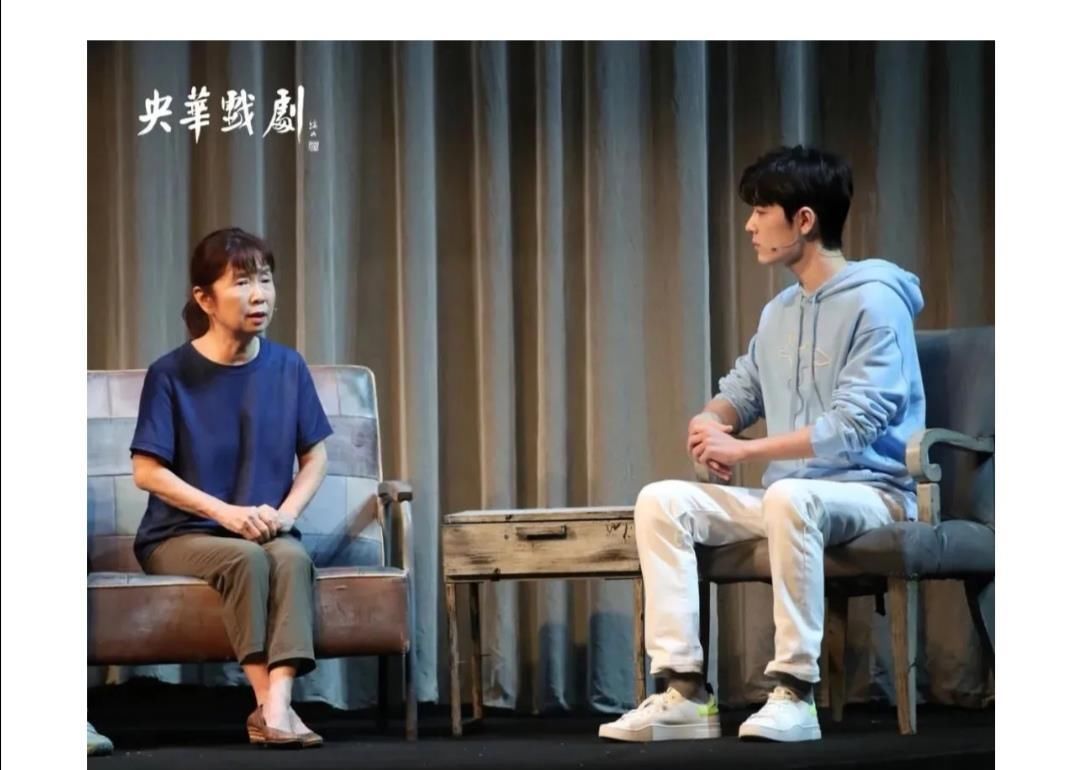  认可|央华戏剧首席制作人谈肖战，不怕他带来负面质疑，并对他进行认可