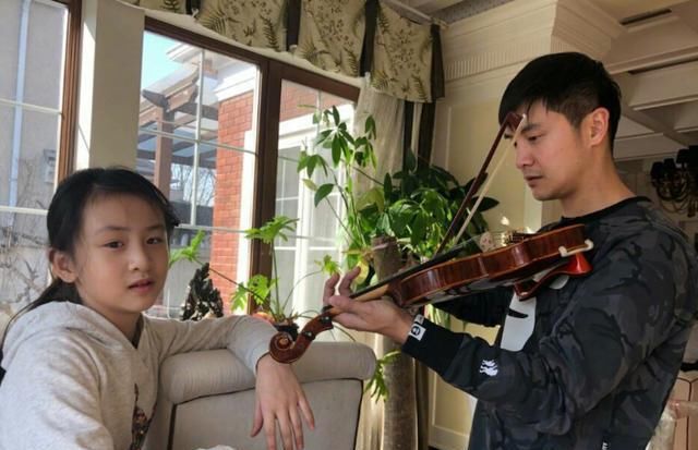 要学|森碟拉小提琴打网球,田亮被吐槽,“别人家的孩子”要学三课