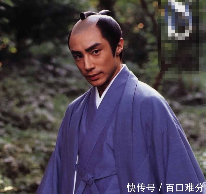 日本|古代日本武士留的秃顶发型,并不是用刀剃的,而是一根根拔出来的!