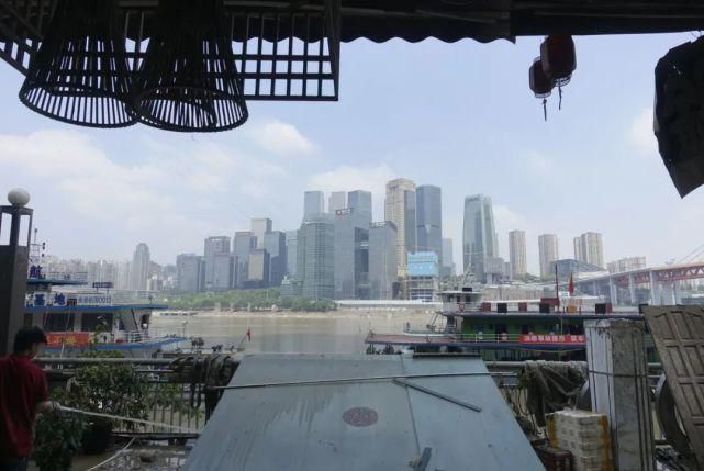 洪水|现场 | 生活在长江边，在洪水过境之后（多图）