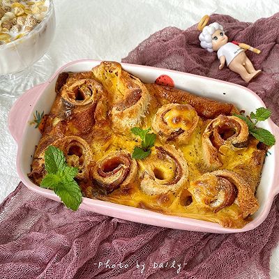  烤蛋奶|培根芝士吐司烤蛋奶