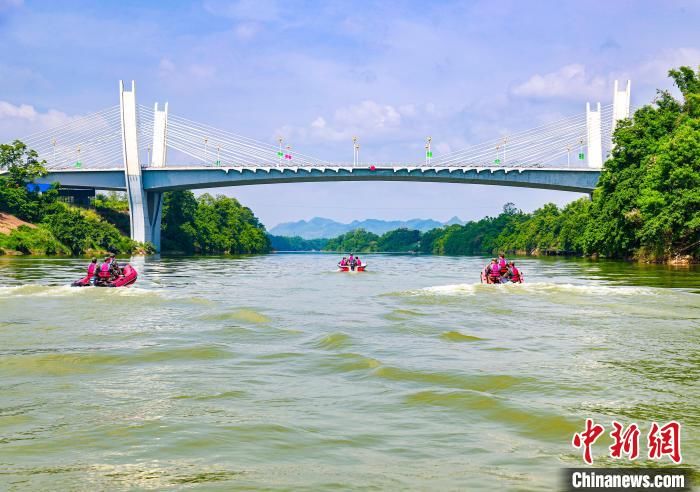 乘风破浪 武警崇左支队锻造水上救援尖兵