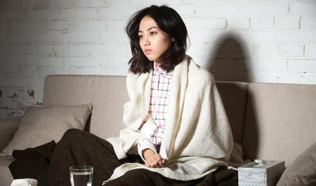 小李|大龄女孩遇完美男友被骗，催婚家长需警惕，莫把女儿推入骗子陷阱