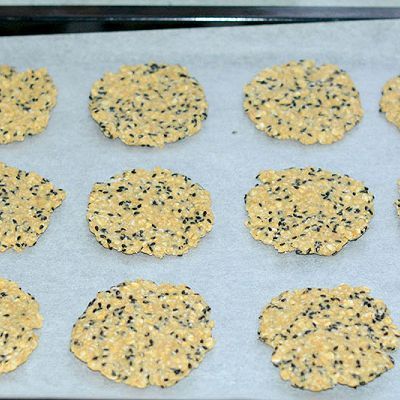  黑芝麻|燕麦黑芝麻高纤饼干