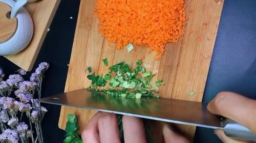 颜值|时蔬丸子的做法，口感外酥里嫩，颜值高又有营养，能不香吗？