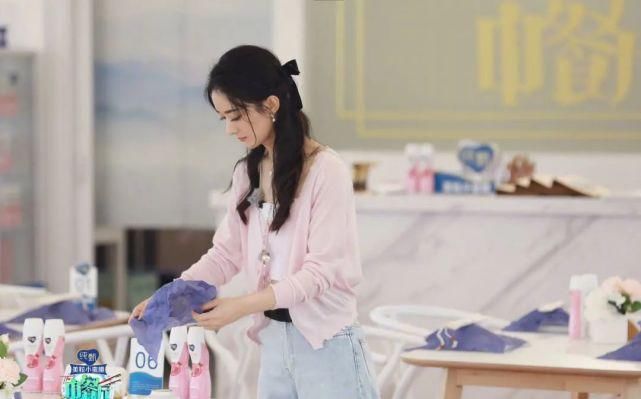  究竟|彻底撕破脸！中餐厅对赵丽颖究竟做了什么恶？