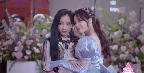  造型|《创造营2020》晚会造型曝光，陈卓璇挑战洛丽塔，希林娜依高女王范十足