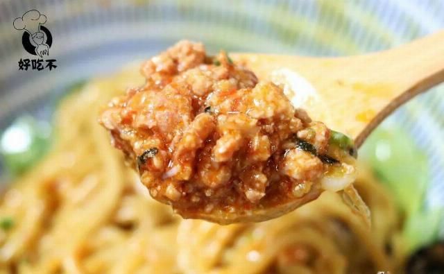  进去|纽约第一家日式油泼面+宝藏小酒馆新张！进去的居然都被上了一课？