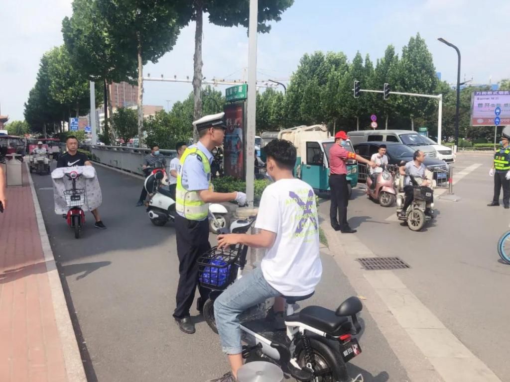 违法行为|在商丘，非机动车逆行、走机动车道要被罚款啦！