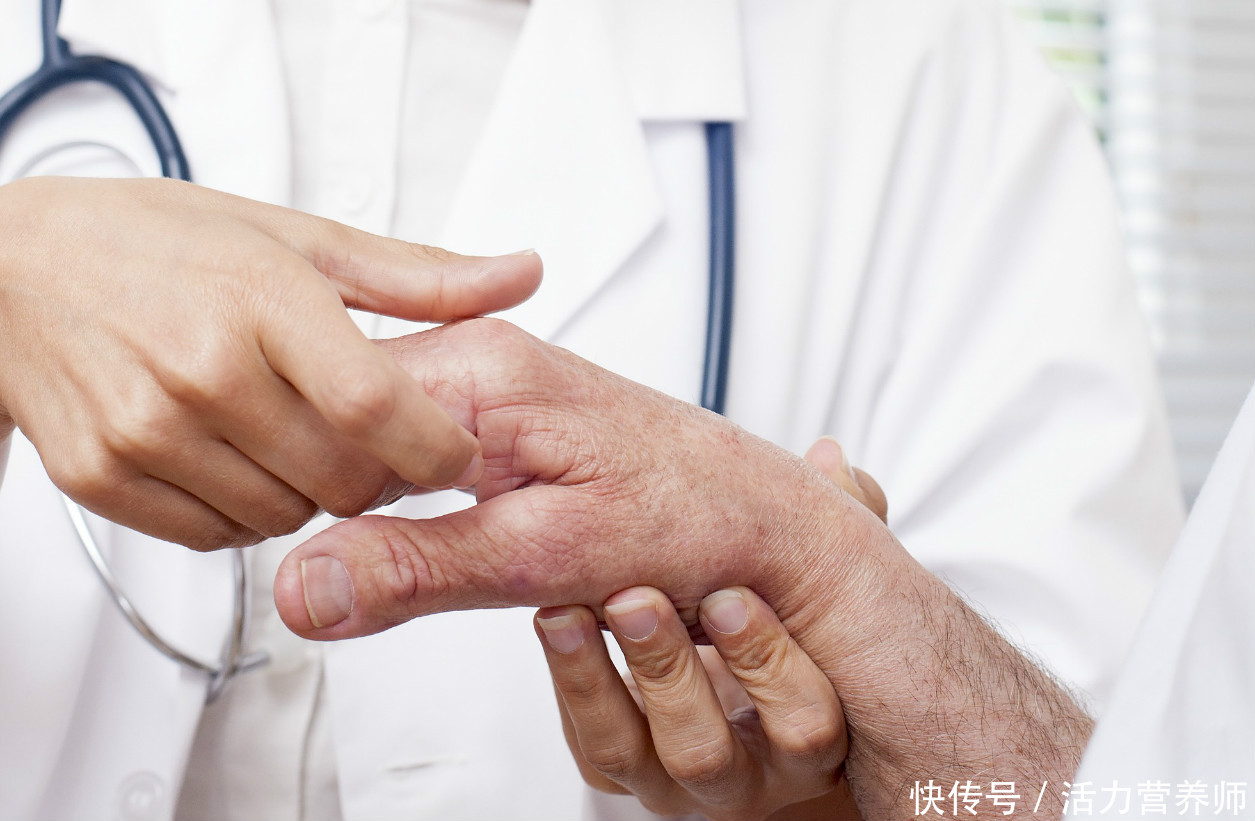 为什么广东人得鼻咽癌比较多(广东多痛风、多鼻咽癌？为什么广东人这么倒霉？这2点是主要原因)