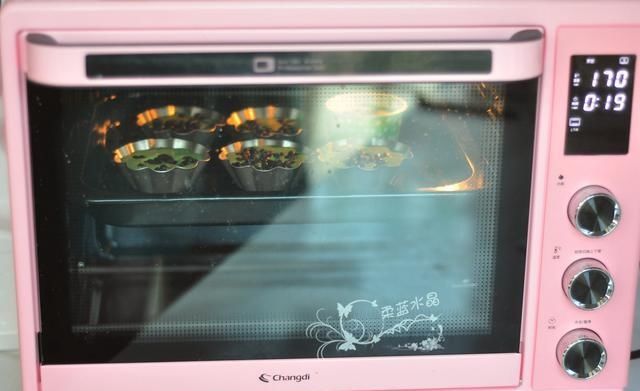 简单|这糯米糕太好吃啦！外酥内软，粘粘糯糯，比蛋糕都好吃，制作简单