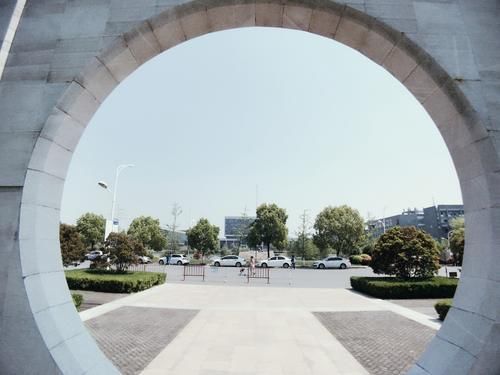 缪老师拍摄|性价比超高：全国大学中的21所“黄埔军校”，都是谁？