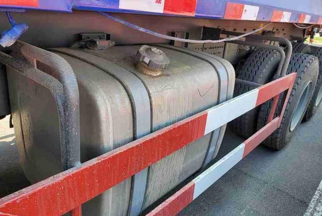 不错|取代豪沃-7,曼技术更可靠驾驶室舒适性也不错,豪沃TX工程车会火吗