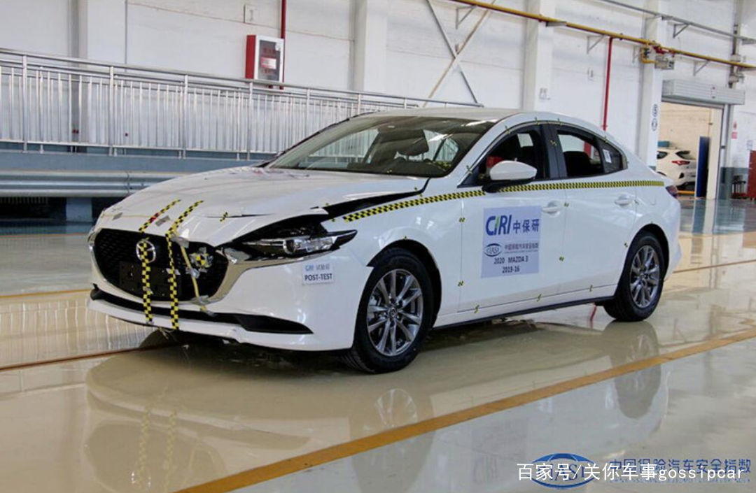  赛拉|科鲁泽便宜，思域够猛，昂克赛拉够帅，你喜欢哪款？