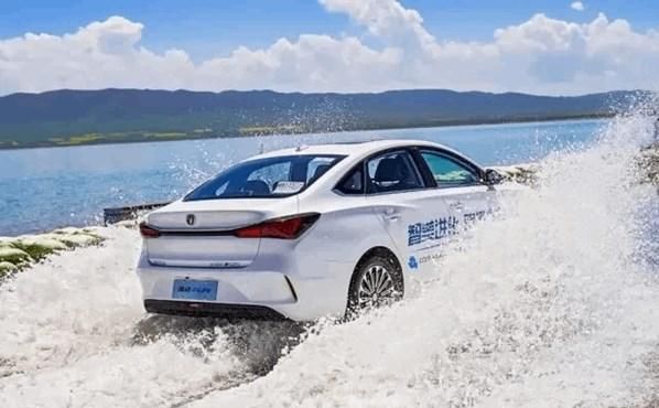  life|青海湖试驾逸动E-life 我已忘记里程焦虑