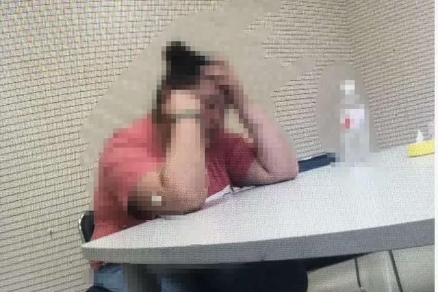  员工|零食店员工看上顾客，现实220斤却伪装成白富美，一年多骗走26万