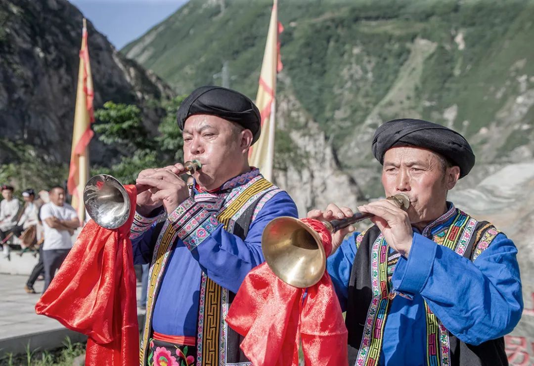 大禹祭坛前|锁定现场！汶川大禹祭坛太hot！