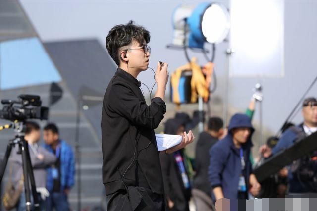  退出|《跑男》导演深夜发微博，仅仅9个字，网友：难道又有嘉宾要退出