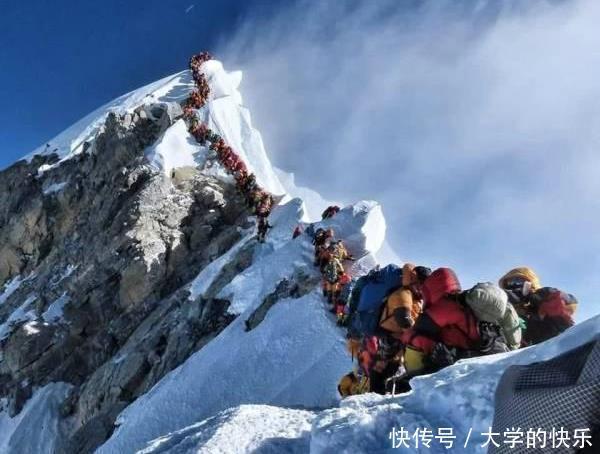 歌儿|今日图:感觉这金身罗汉,突然就唱起了歌儿来了