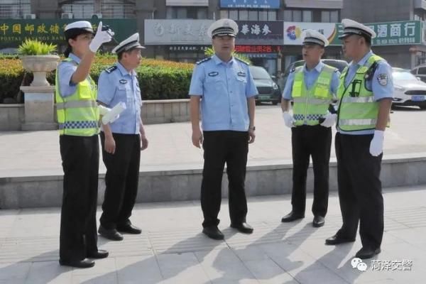 防汛救灾|未雨绸缪 实战练兵丨菏泽交警开展防汛应急演练