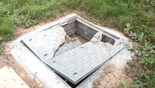  破损|破损窨井盖，哪个单位的？隐患很大，赶紧来处理！