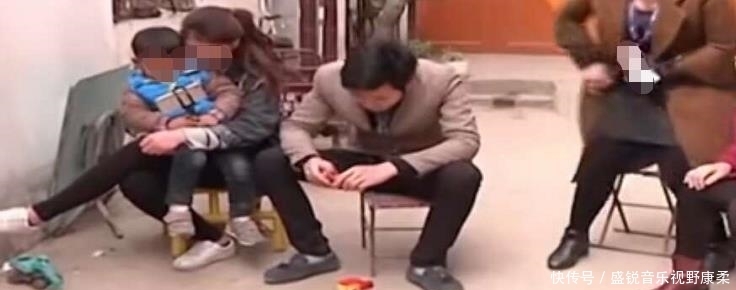 生父|男子用女儿换儿子养老,养子成家后携妻儿找生父,女儿也不愿相认