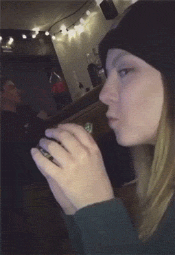 照片|15张隔着屏都感觉疼的照片，斗牛那个人，你以为隔着栅栏就安全么