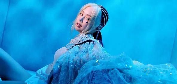 vintage|在哪儿最容易偶遇虞书欣？