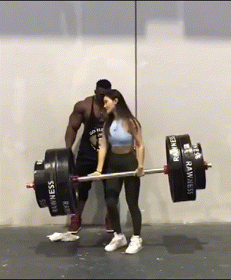 搞笑|搞笑GIF:现在都流行划船送餐,没两把刷子你都不敢上船