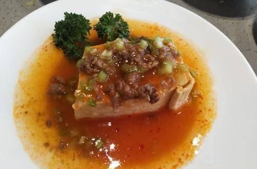 玩吧|海底捞再现“奇葩吃法”,服务员都烦,网友自己叫外卖在家玩吧