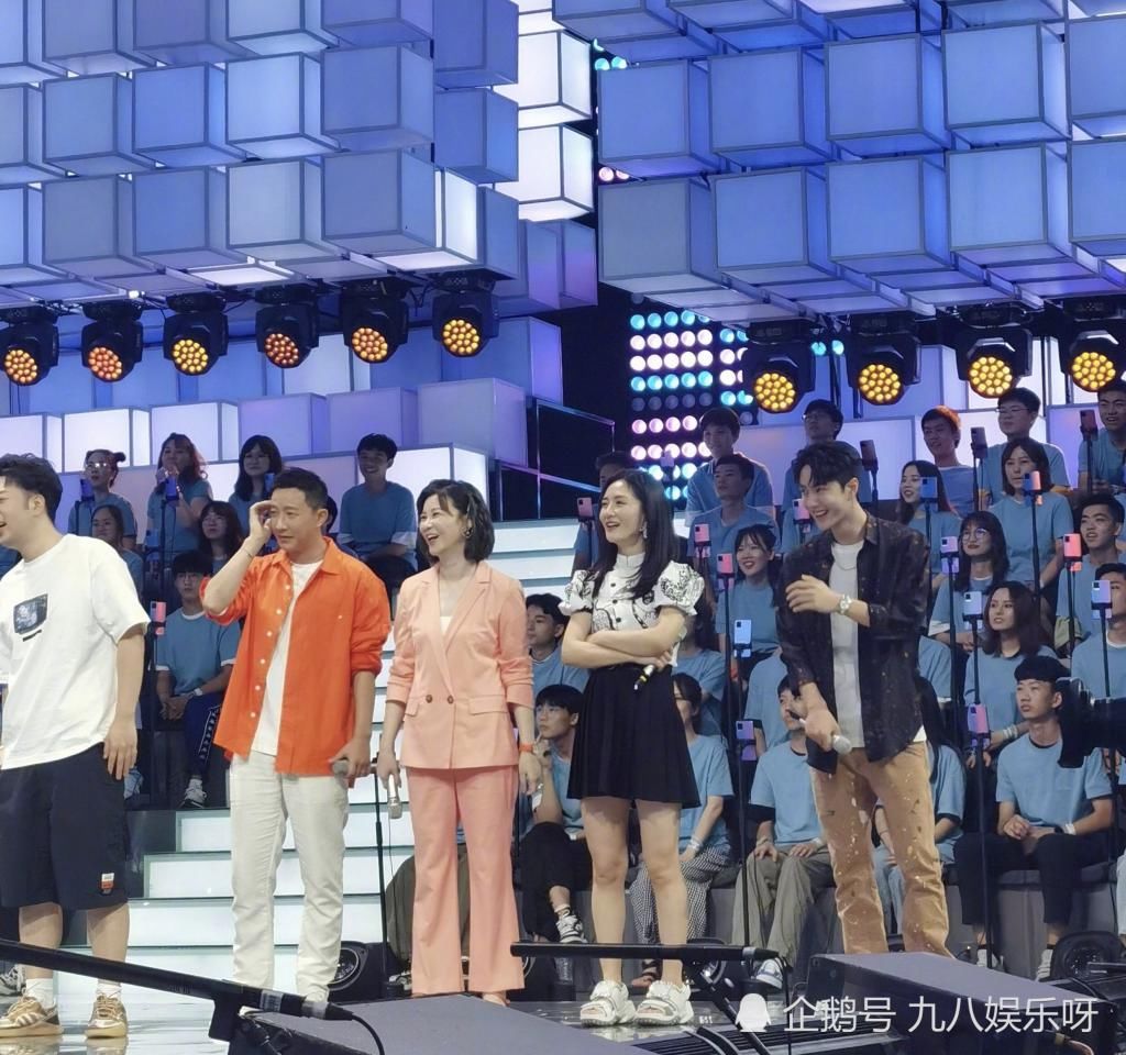  赵丽颖|《有翡》提上日程，赵丽颖、王一博合体亮相两档综艺，cp感十足