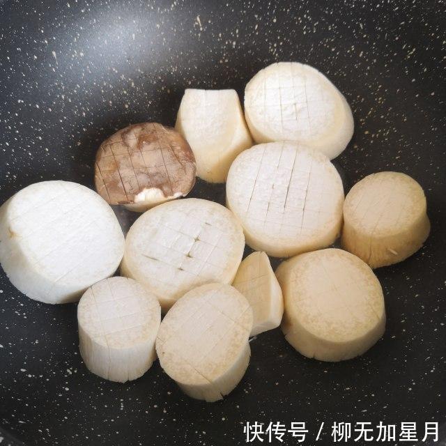  酱汁|酱汁杏鲍菇，简单易做，酱香浓郁